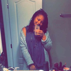 Meet your Posher, Danica